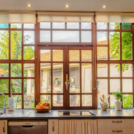 Apartment Tri Mudraca Karanac Zewnętrze zdjęcie